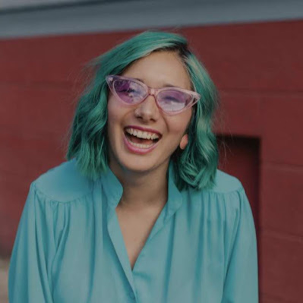 Meet your Posher, Kailla